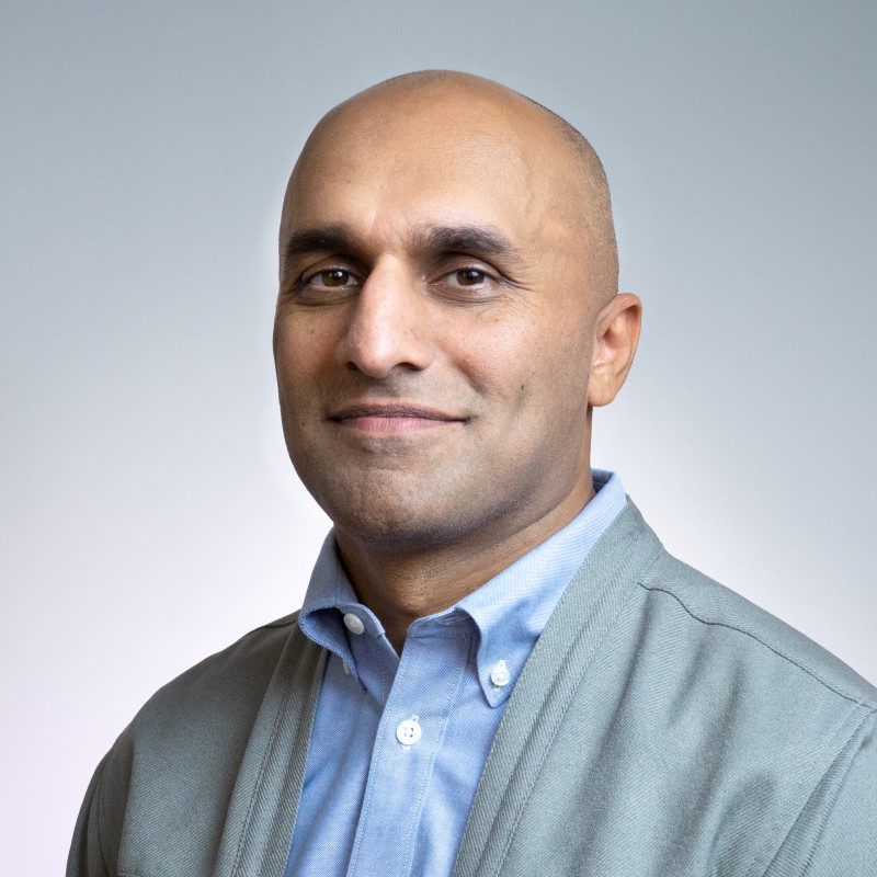 Qasar Younis portrait